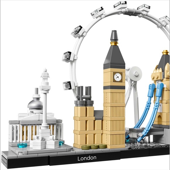 LEGO Architecture London Skyline in Tan, Blue & Black - Picture 2 of 7